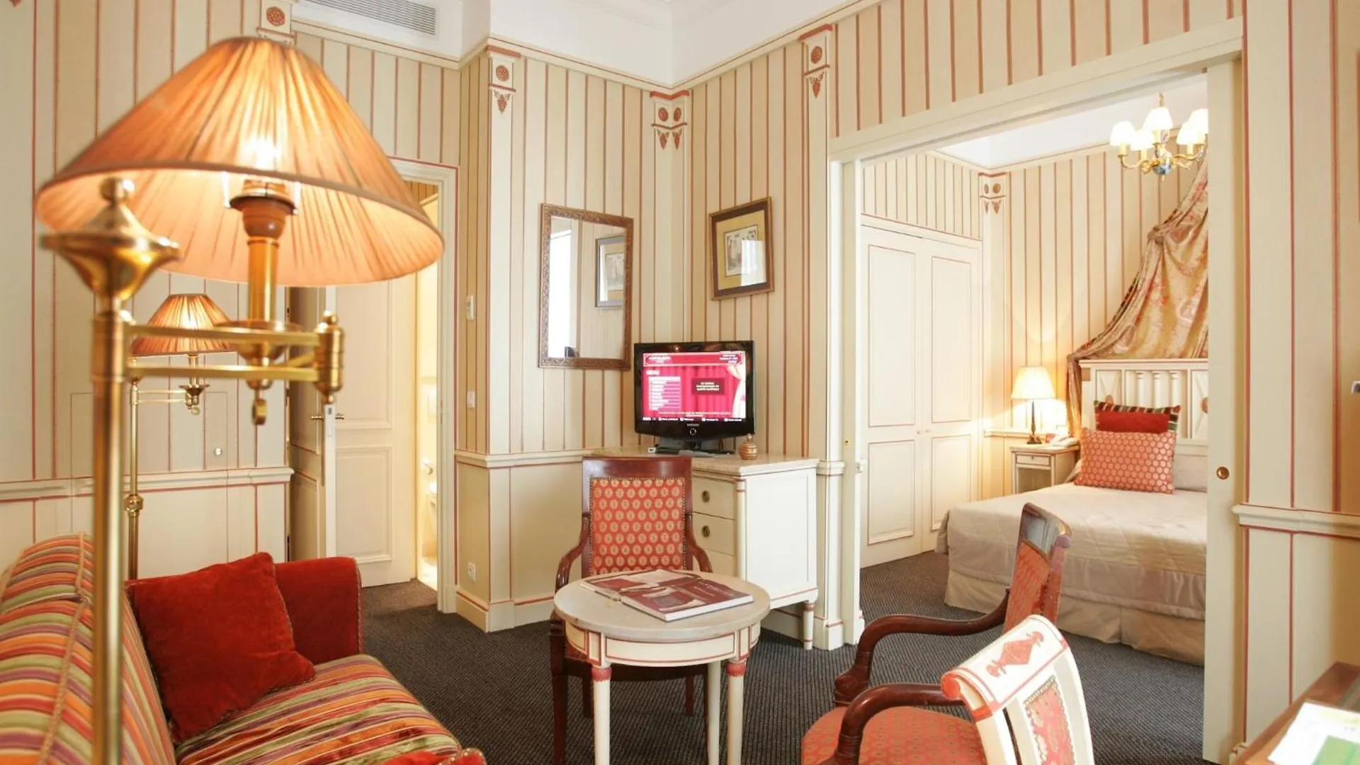 Hôtel Napoleon Parigi 5*,