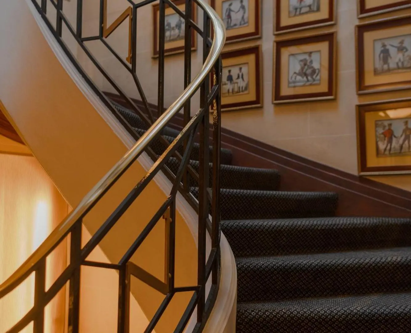 Hotel Napoleon Paris 5*,