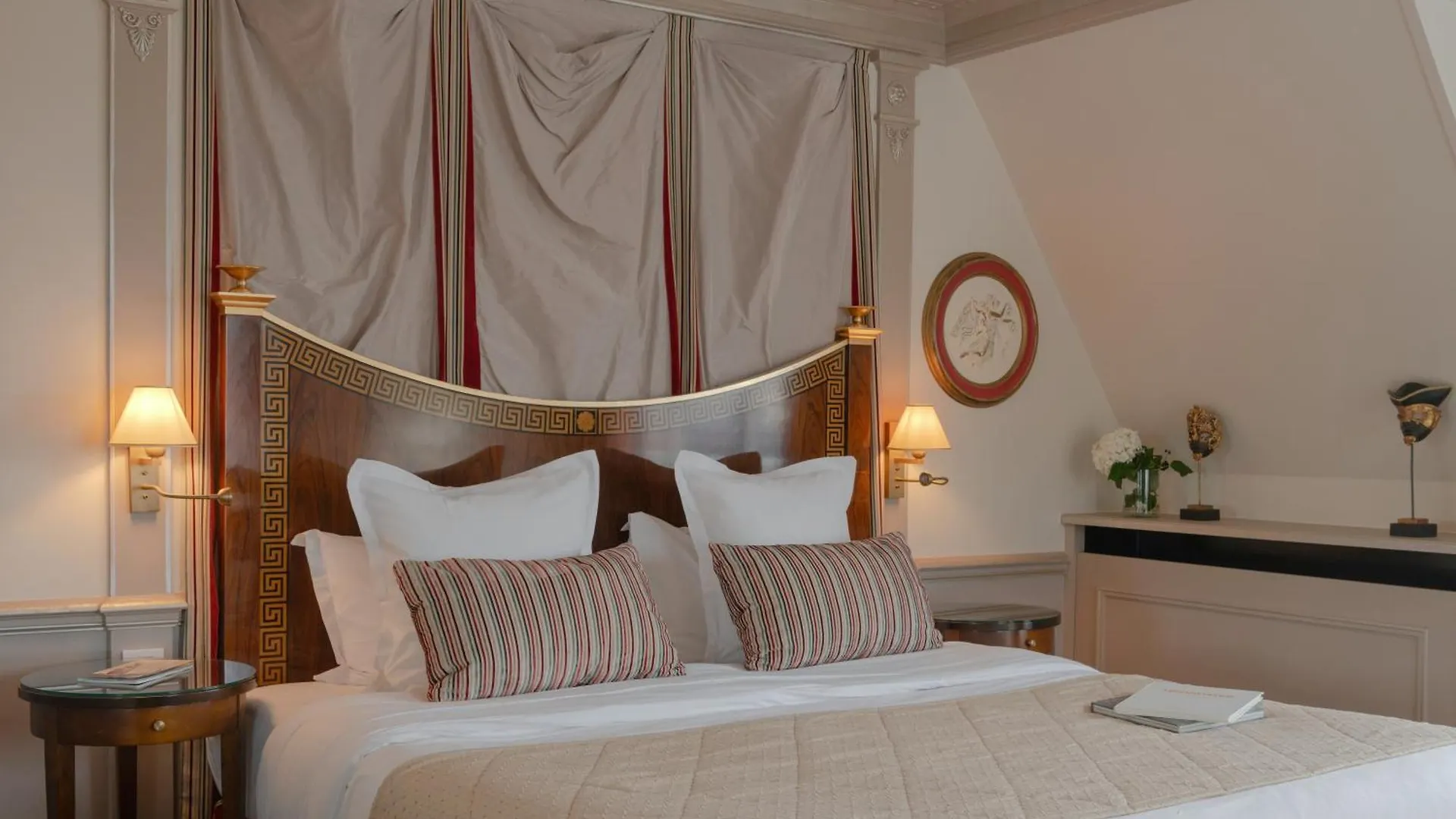 *****  Hotel Napoleon Párizs Franciaország