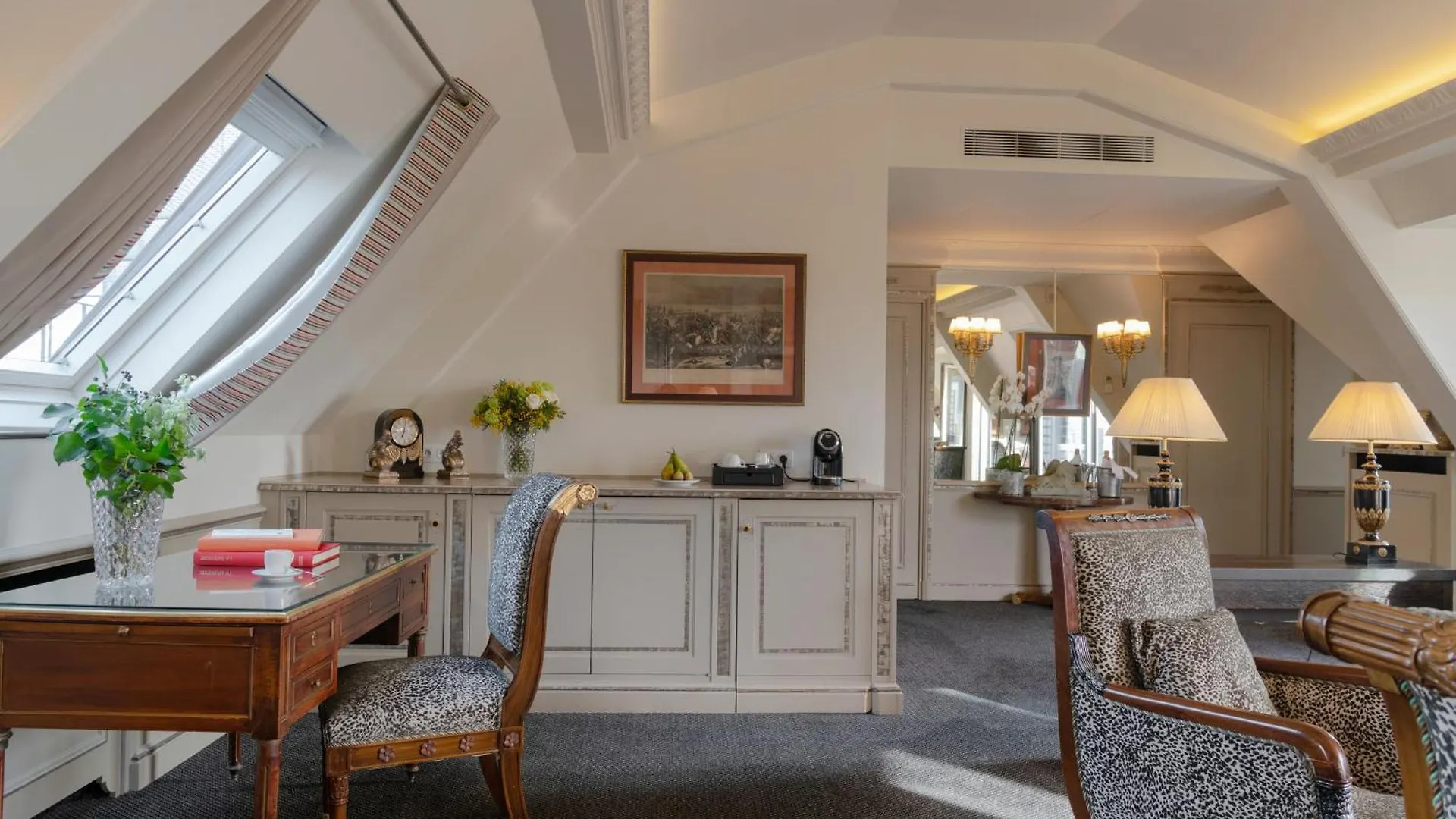 Hôtel Napoleon Parijs 5*,