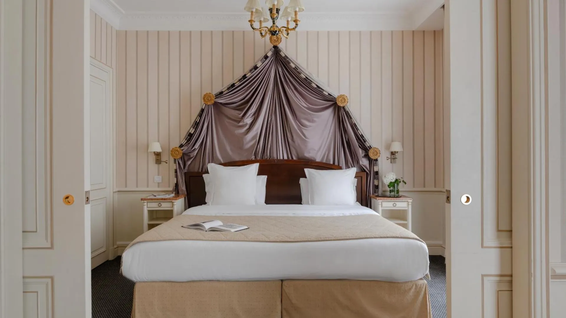 Hotel Hôtel Napoleon Parijs